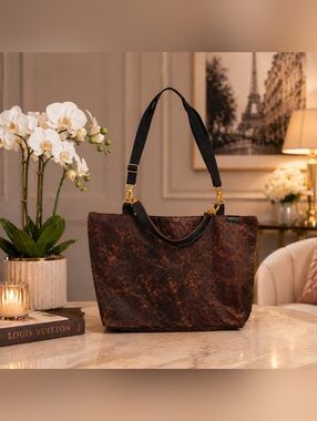 Faux Ostrich Leather Large Tote. Brand New!